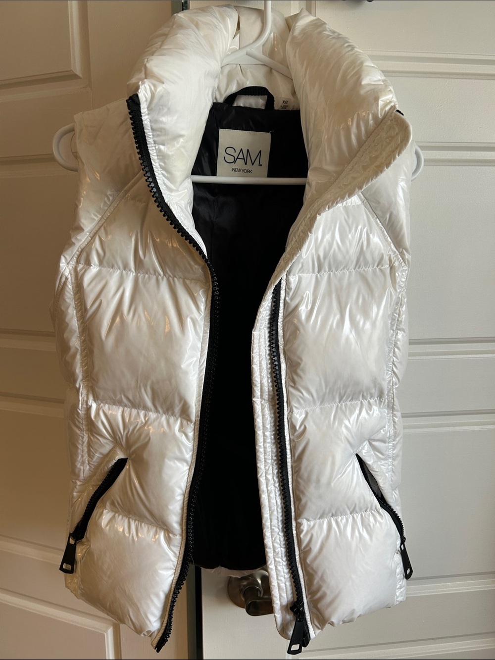 Sam New York White Quilted Hooded Puffer Vest with Black Trim